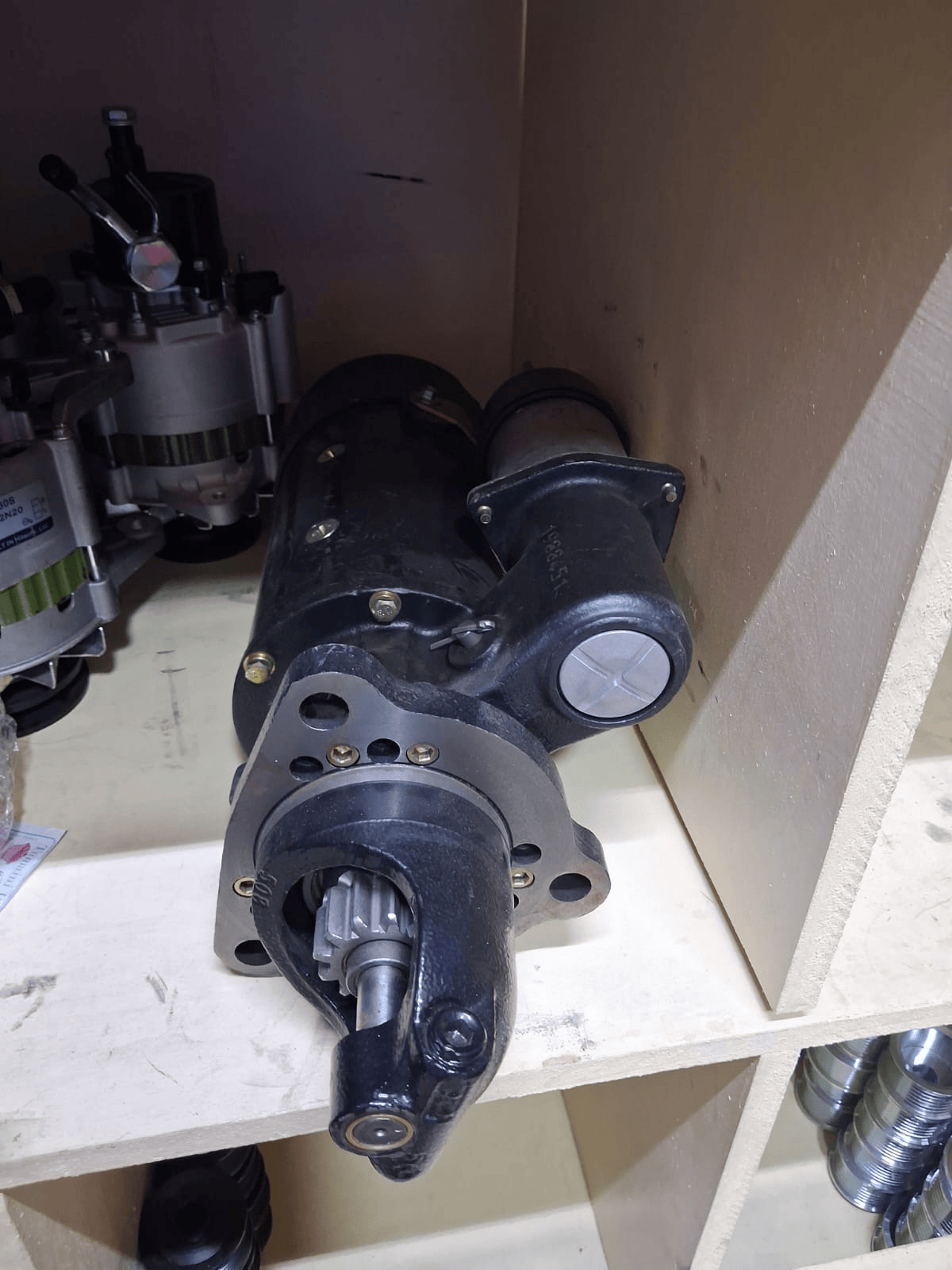 Starter Cat 42MT